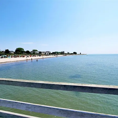 Ostsee-residenz App. 1 アパート